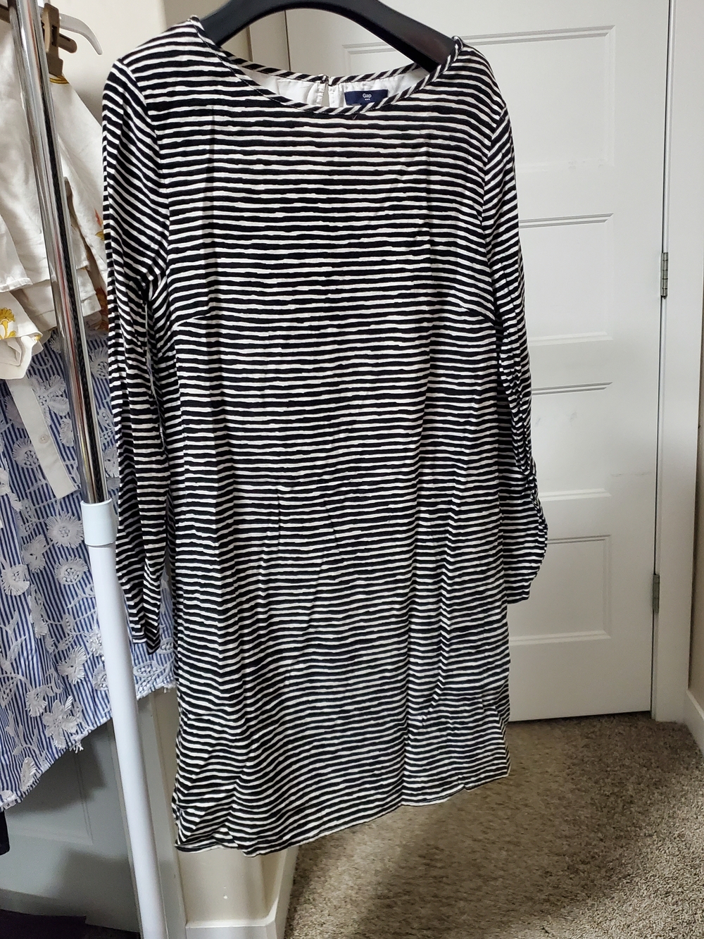 Gap Striped Black & White Knit Dress Size SMALL